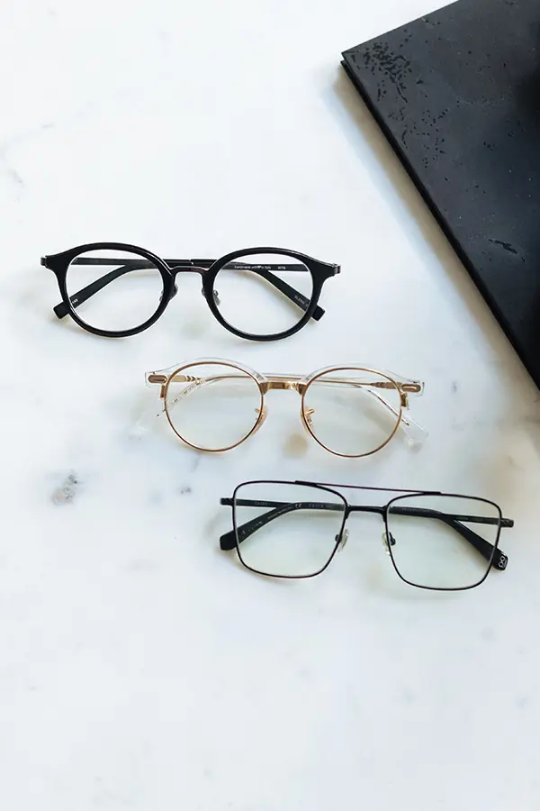 Eyeglasses